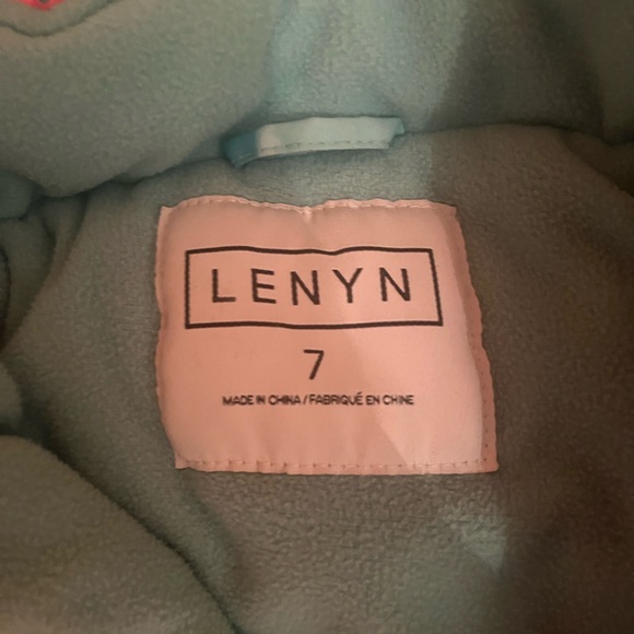 Girls Size 7 Winter Coat - Picture 2 of 2